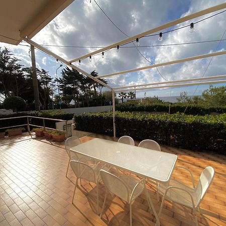 Villetta Frontemare Torre Suda Salento Eksteriør billede